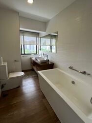 Townhouse Apartments (D9), Apartment #454494451